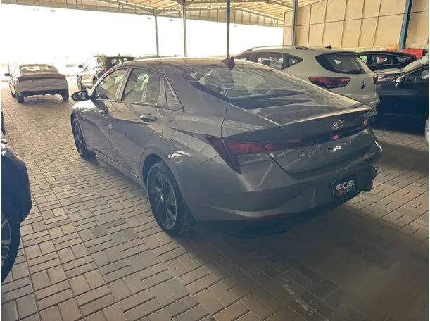 Car image 6