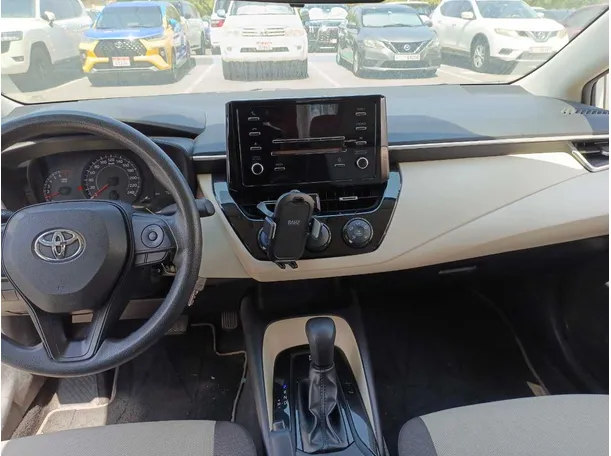 Car image 15