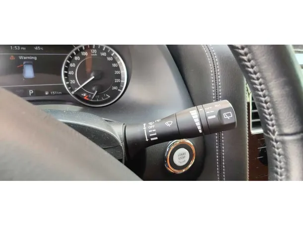 Car image 27