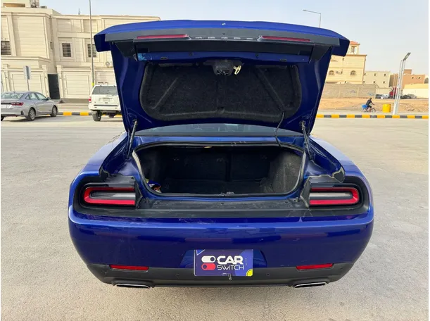 Car image 23