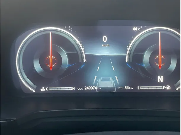 Car image 20