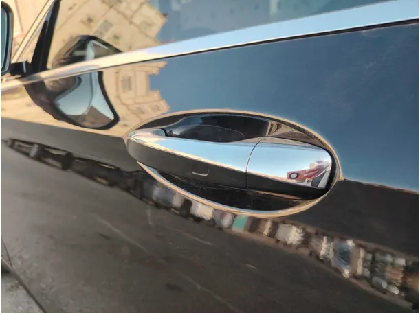 Car image 33