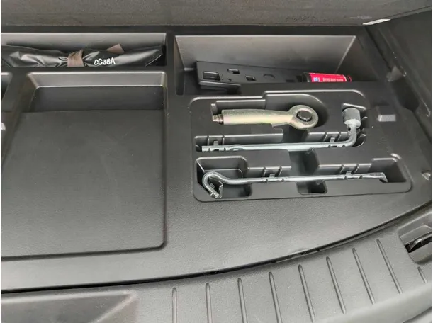 Car image 45