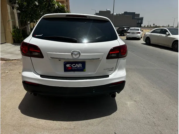 Car image 6