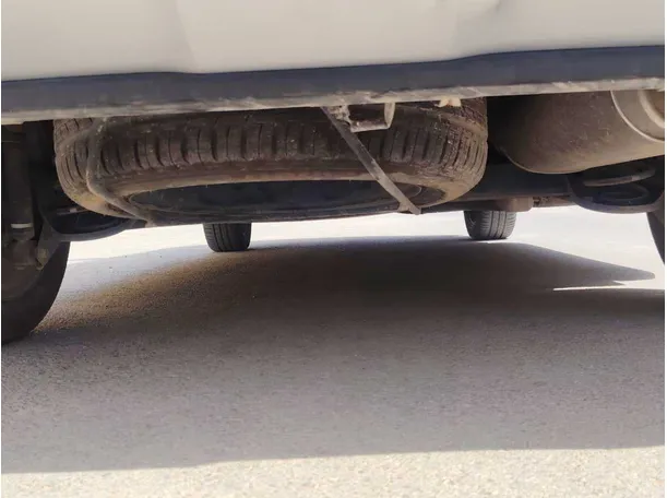 Car image 31
