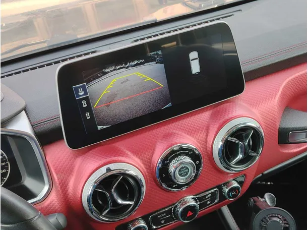 Car image 30