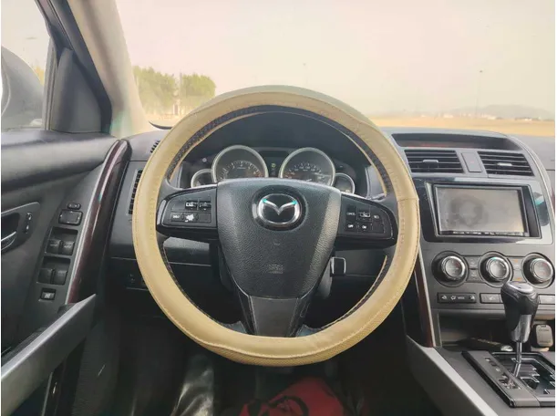 Car image 21