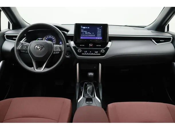 Car image 14