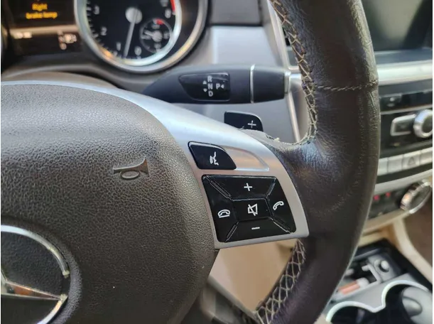 Car image 41