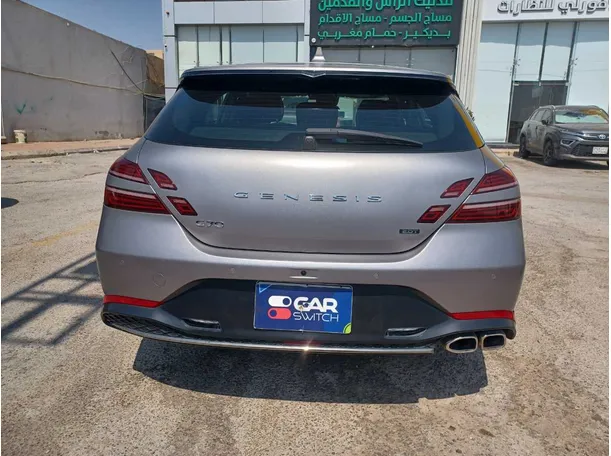 Car image 6