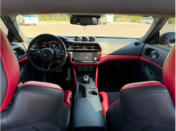 Car image 20