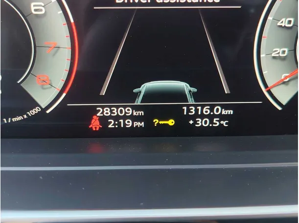 Car image 23