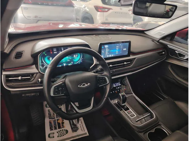 Car image 16