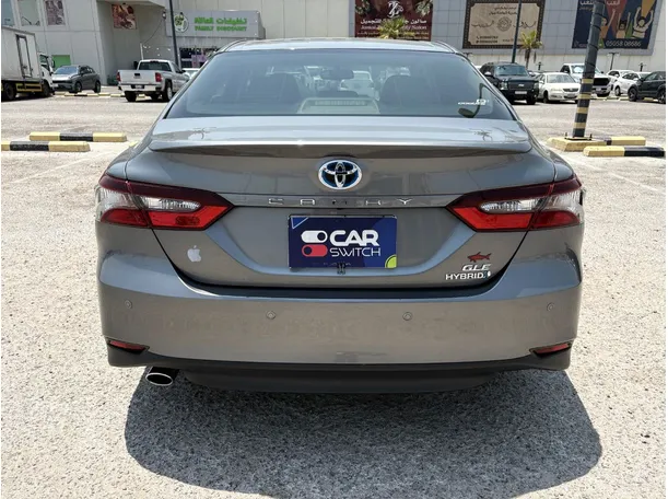 Car image 6