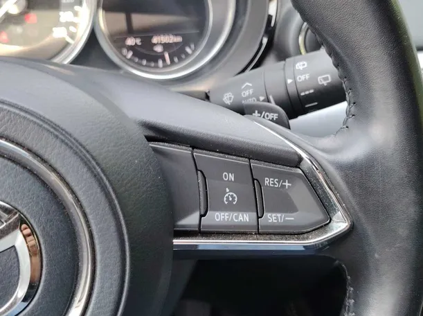 Car image 39