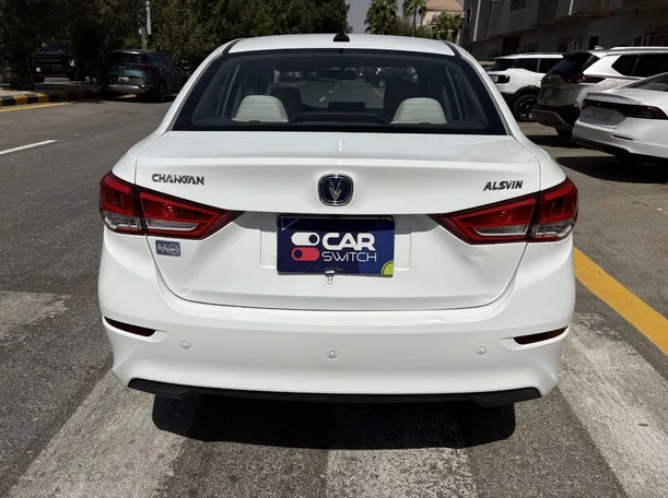 Car image 6