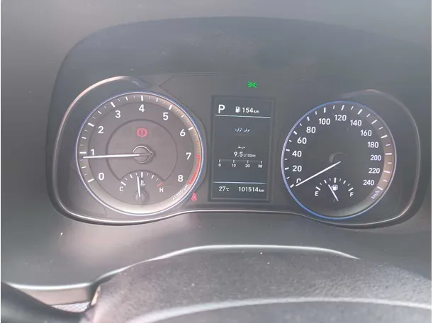 Car image 20