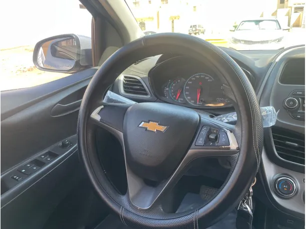 Car image 20