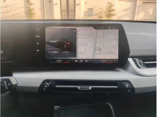 Car image 22