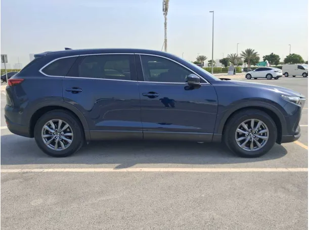 Car image 8