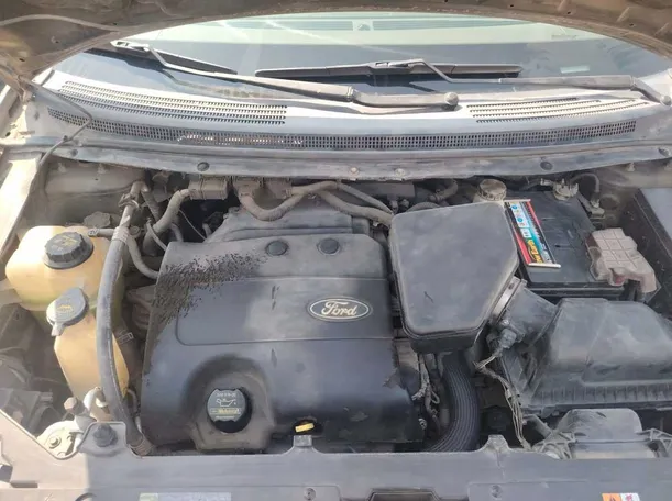 Car image 40