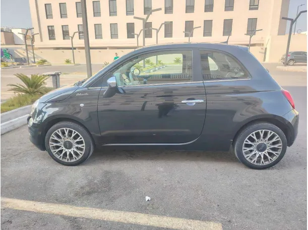 Car image 8