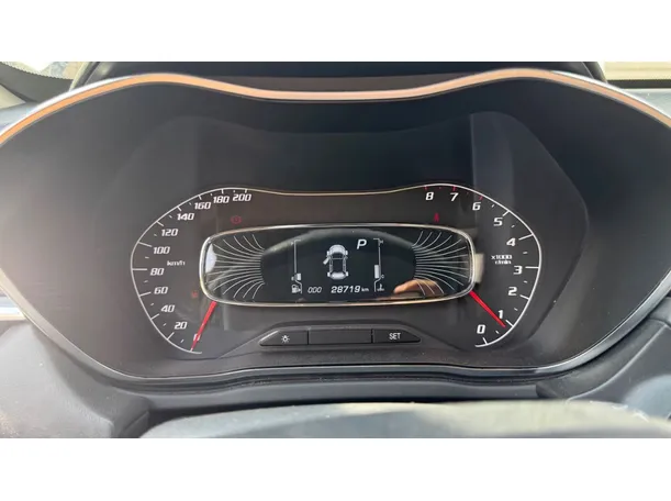 Car image 21
