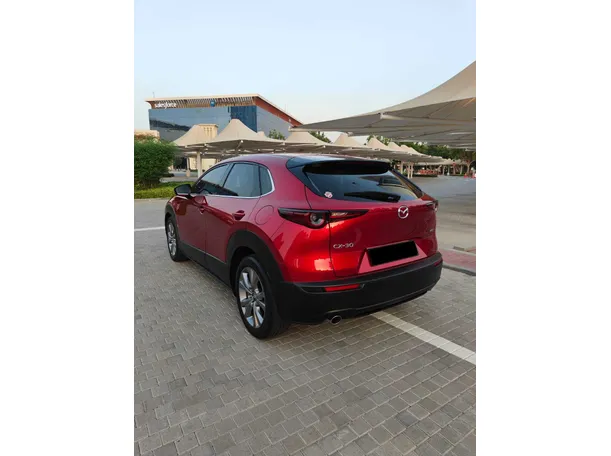 Car image 9