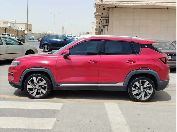 Car image 8