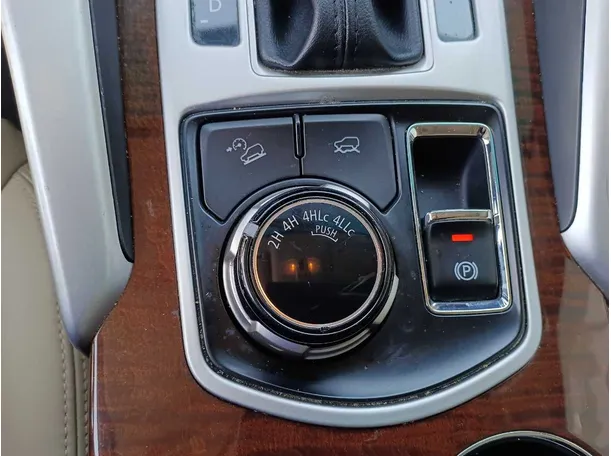 Car image 23