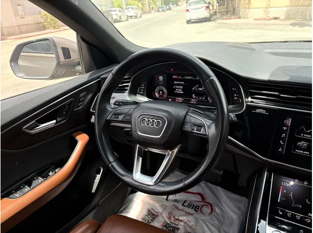 Car image 28