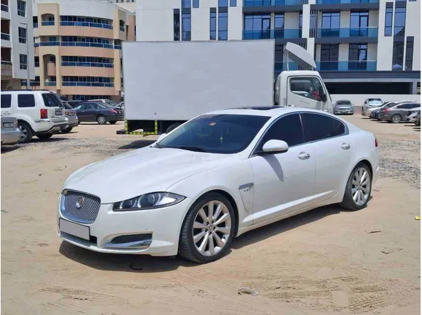 2013 جاكوار XF في دبي