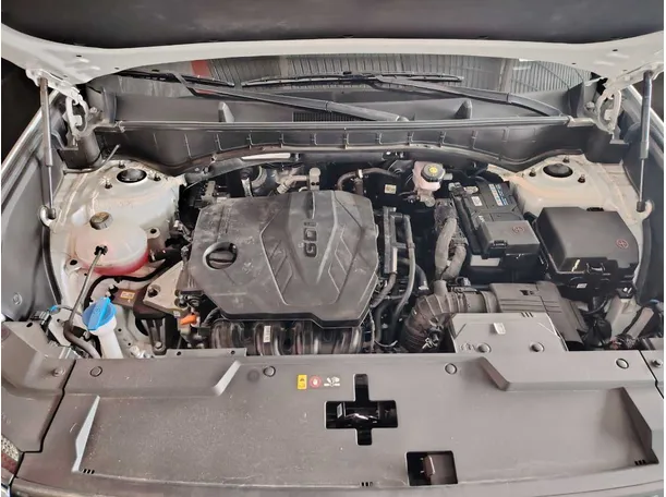 Car image 35