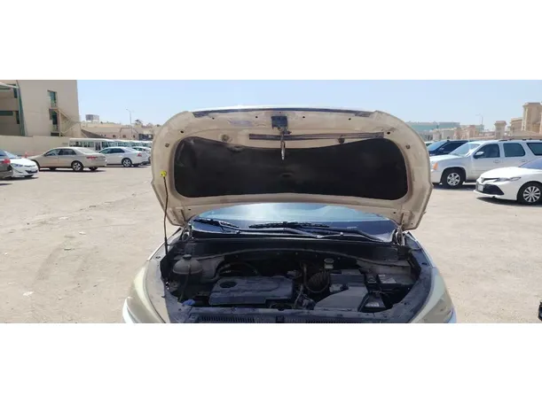Car image 29
