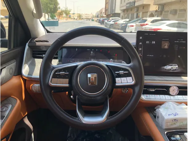 Car image 17