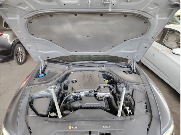 Car image 32