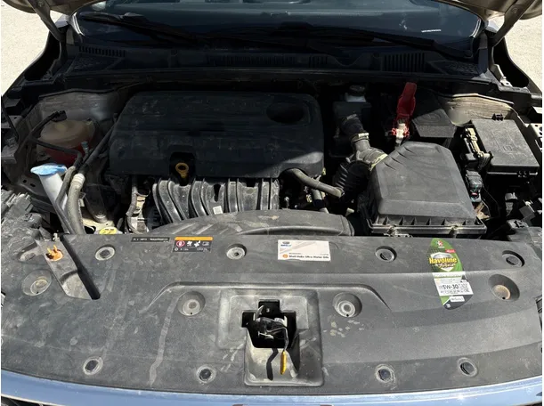 Car image 27