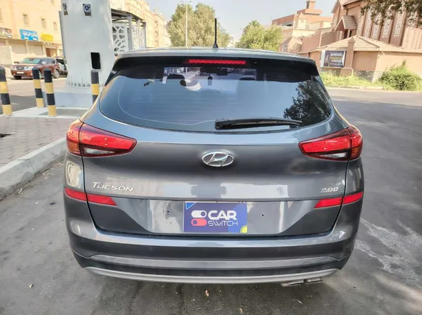 Car image 6
