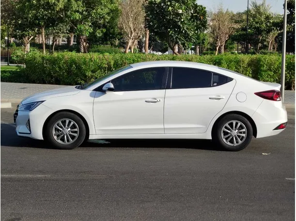 Car image 8