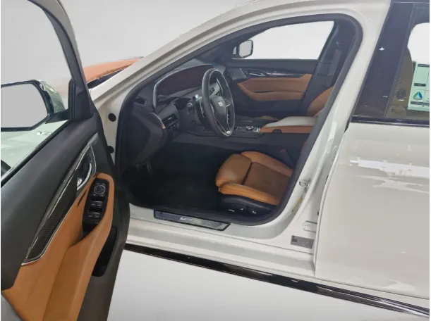 Car image 6
