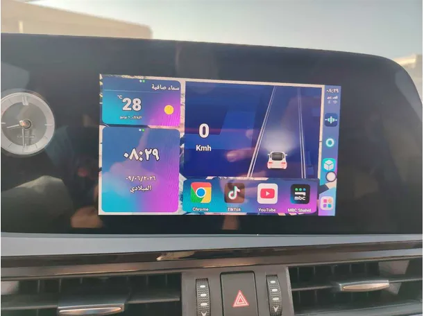 Car image 24