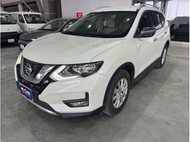 2022 نيسان اكس تريل في الرياض
