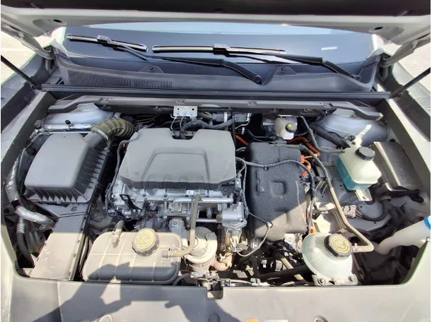 Car image 20