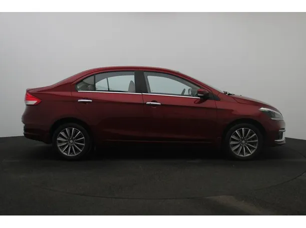 Car image 13