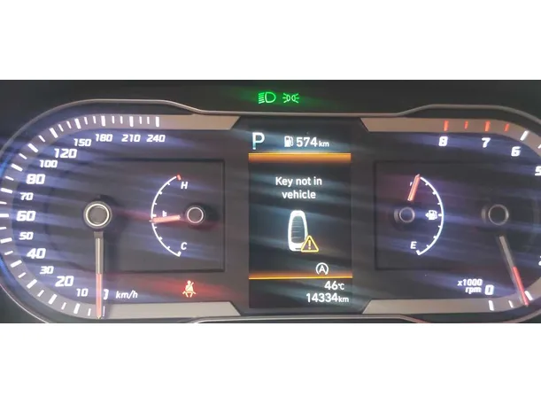 Car image 19