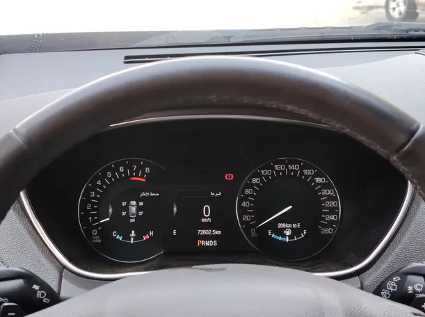 Car image 25