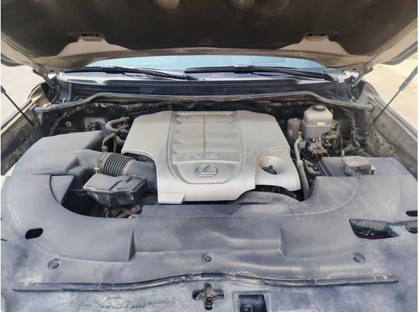Car image 37