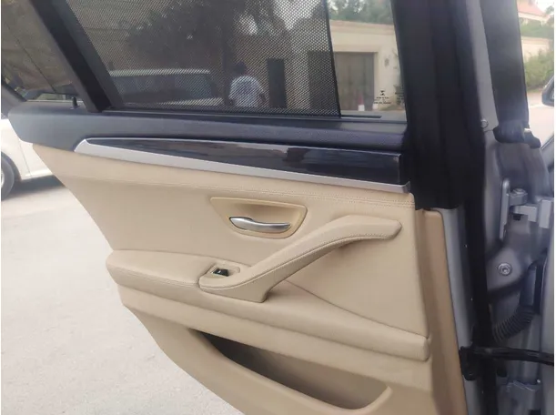 Car image 31
