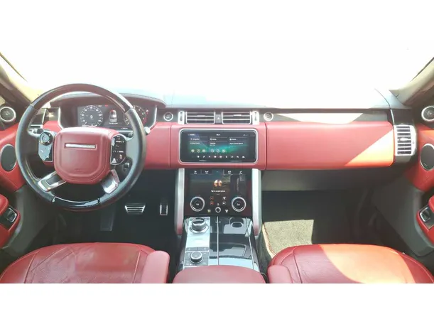 Car image 17