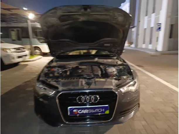 Car image 36
